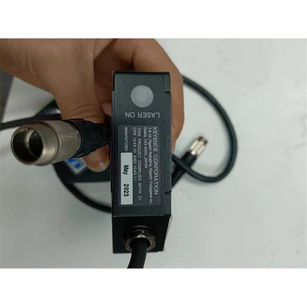 KEYENCE基恩士LK-G3000系列高速高精度CCD激光位移傳感器感測(cè)頭 LK-G10